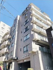 ナイスアーバン井土ヶ谷壱番館206号室
